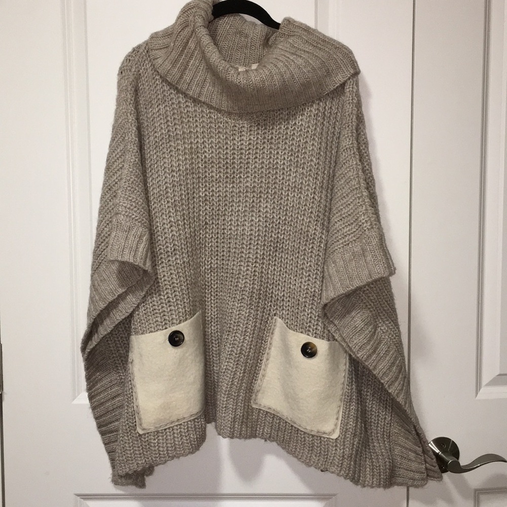 Knit poncho